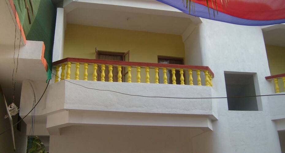 V & M Calisto Guest House, Goa 1